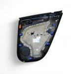 Forro Acabamento Porta Traseira Esquerda Volvo C40 2021 2025 - Imagem 2