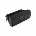 Interruptor Interno Abertura Porta Malas Volvo C40 2021 A 2025 - Imagem 3