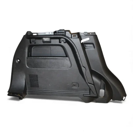 Forro Acabamento Esquerdo Porta Malas Gm Tracker 2017 A 2020