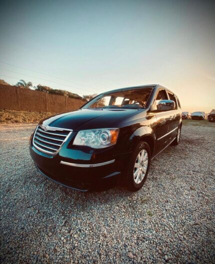 Chrysler Town Country Limited 3.8 V6 193cv 2010