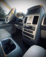 Chrysler Town Country Limited 3.8 V6 193cv 2010 - Imagem 6