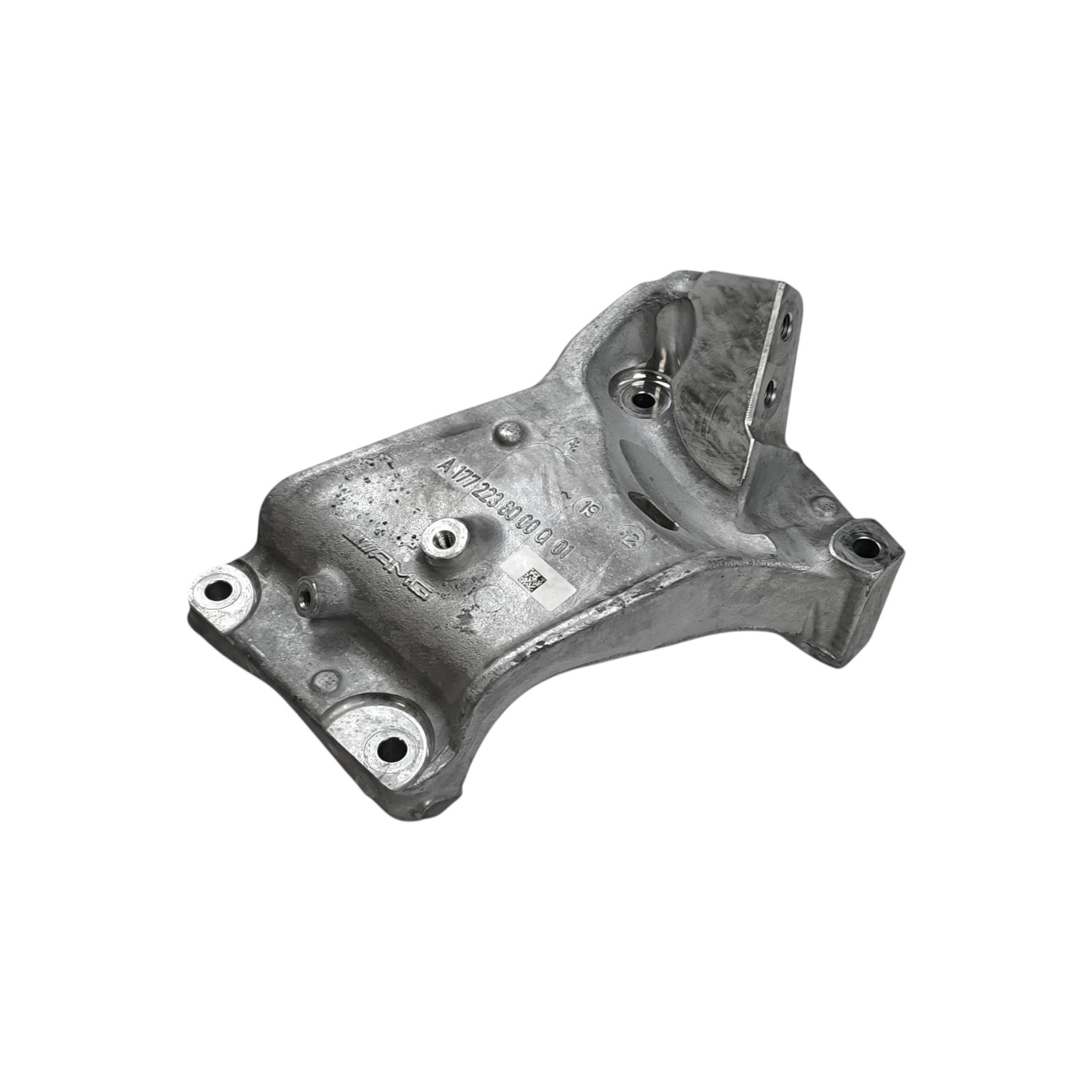 a9725262dd394a408a3060aff201413d.jpg Suporte Esquerdo Motor Mercedes Glc63 4.0 2018 2020 2022 - Imagem 1