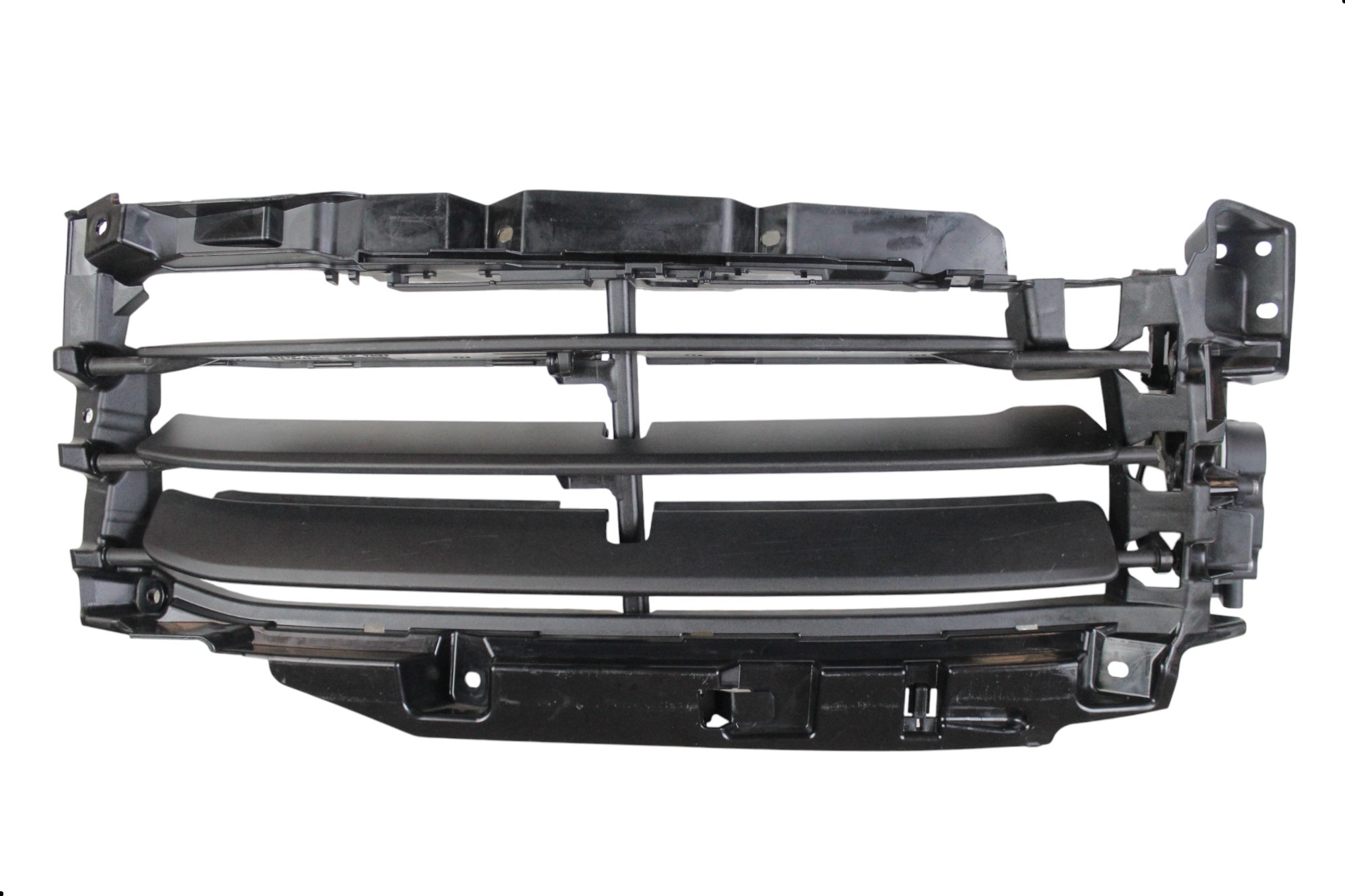 DEFLETOR RADIADOR ESQUERDO PORSCHE 911 992 2020 21 22 A 2024 (9) Defletor Radiador Esquerdo Porsche 911 992 2020 21 22 A 2024 - Imagem 1